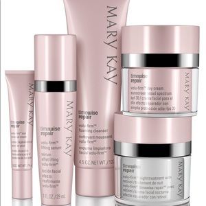 Mary Kay Volu-firm Set